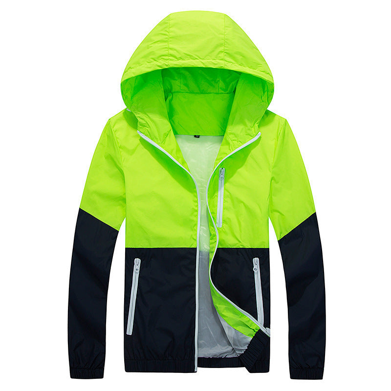 Men's thin hooded fashion trench jacket for spring and autumn in a casual couple style