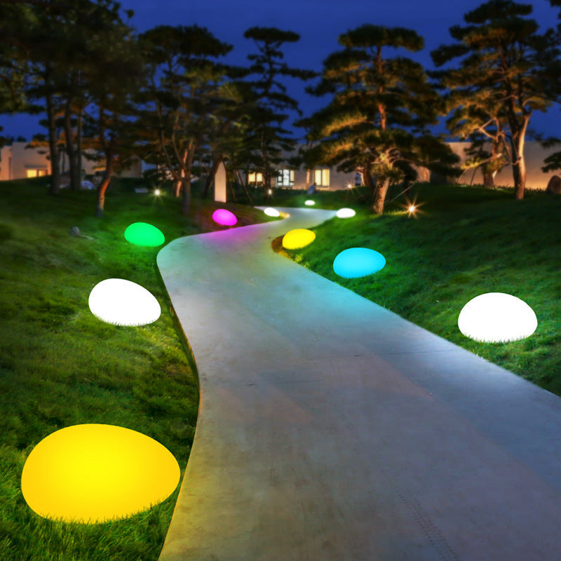 Solar light stone LED grass lamp with textured stone design for outdoor garden lighting