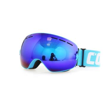 Spherical double-layer anti-fog glasses with clear protective lenses and a comfortable frame