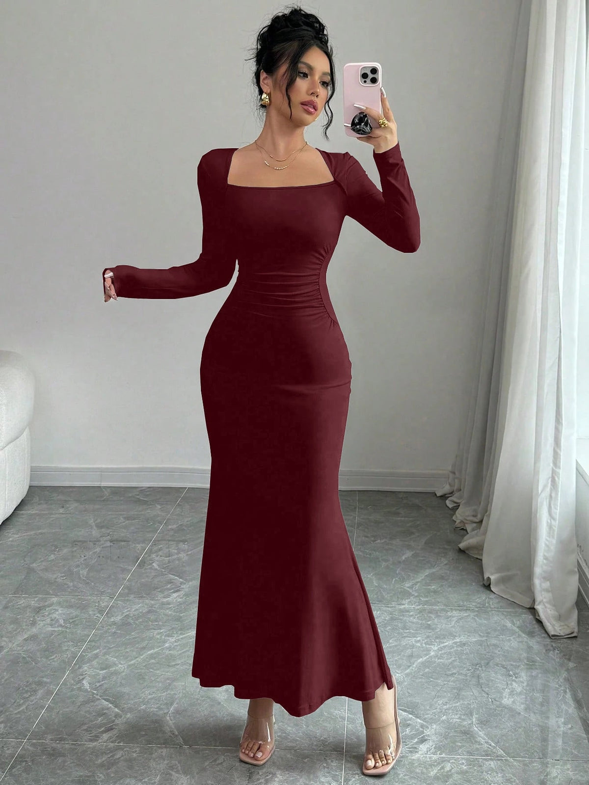 European and American ladies’ elegant tight elastic long-sleeved fishtail dress in black