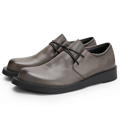 Men's breathable casual leather shoes in a classic design, shown from the side