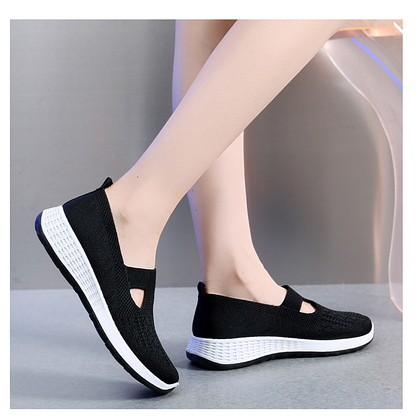 BackupMyFilesNow CoolMesh EasyWear Shoes in black with breathable mesh design and comfortable sole, suitable for casual wear.