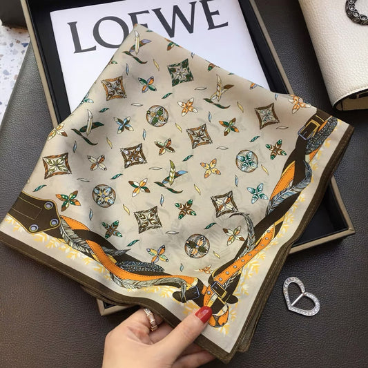 Square scarf women’s fashionable small neckerchief, 70cm, folded fabric accessory with patterned design