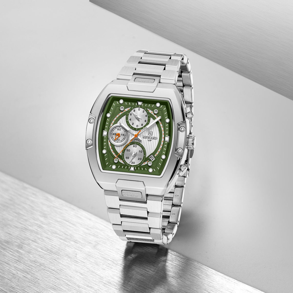 Men's multifunctional casual wristwatch with analog dial and stylish design