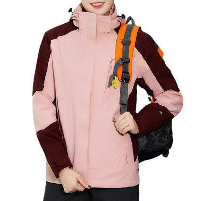 Plus-size outdoor two-piece windproof 3-in-1 jacket with layered design in a versatile style