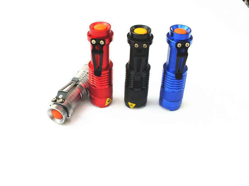 395nm 365nm flashlight detection light with dual UV wavelengths, black handheld design