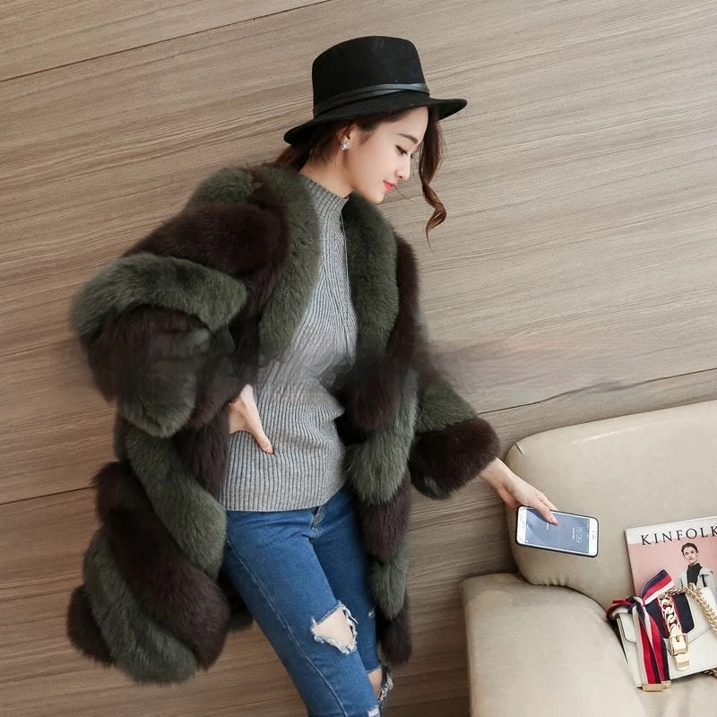 Personalized women's fur coat in a fashionable design