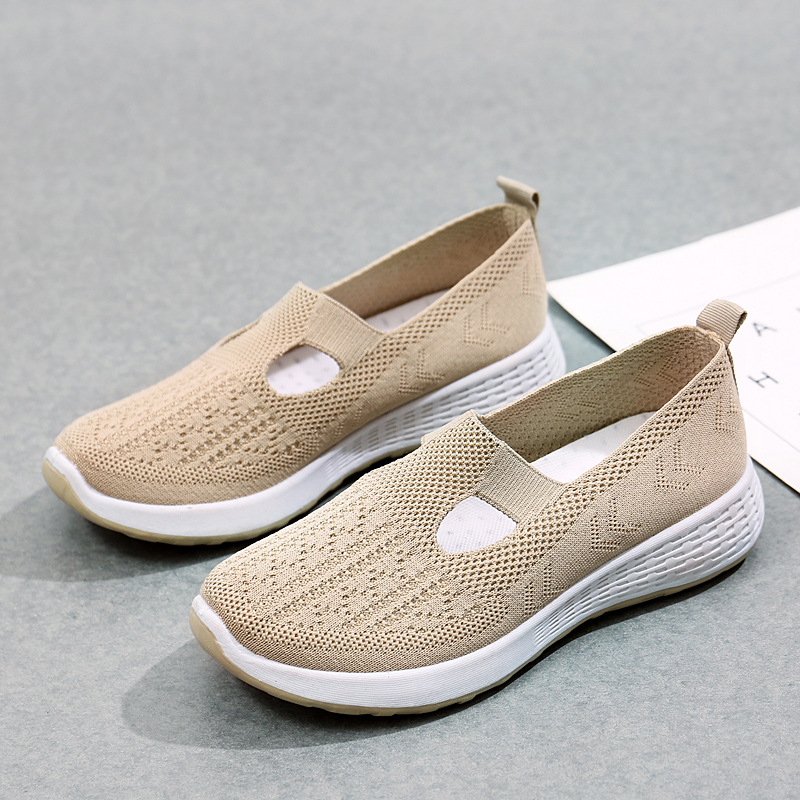 BACKUPMYFILESNOW® CoolMesh EasyWear shoes in black with breathable mesh design and slip-on style, suitable for casual wear.