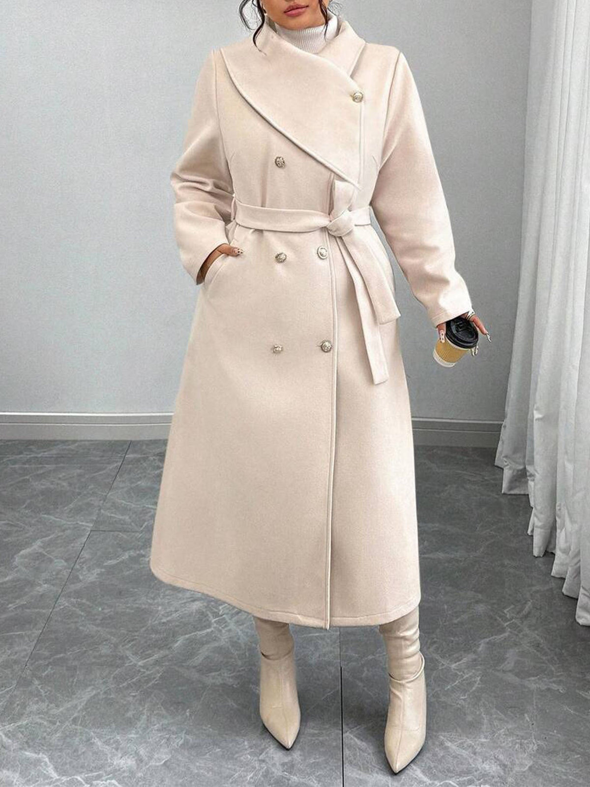 Women's double-breasted wool coat with asymmetrical collar for winter warmth