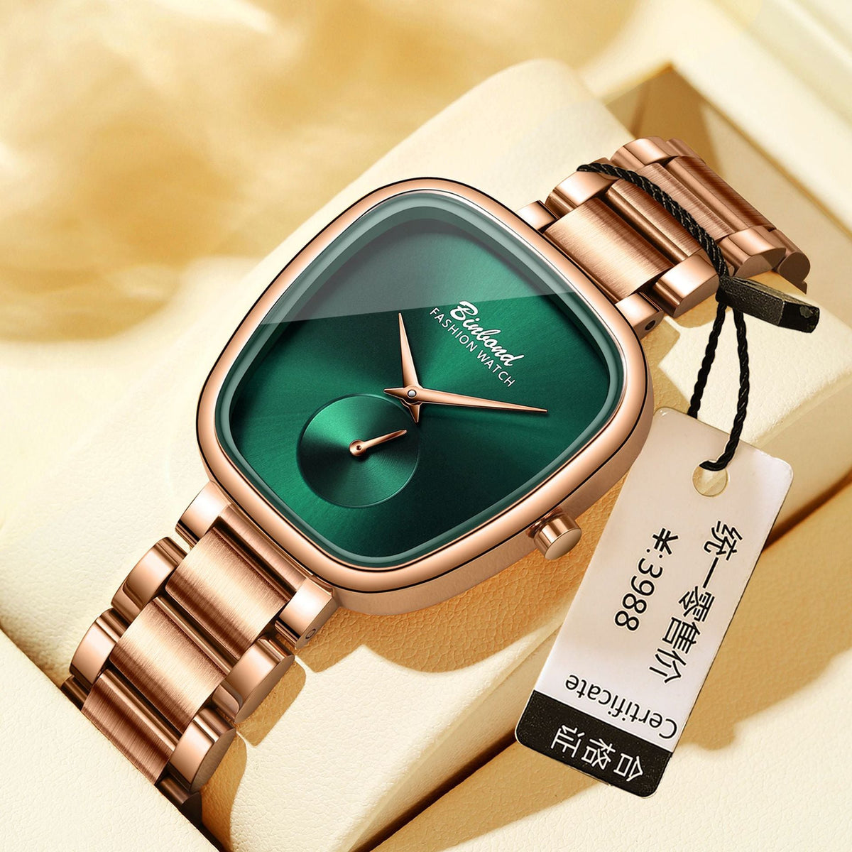 Women's waterproof stainless steel quartz watch with silver-tone case and metal band