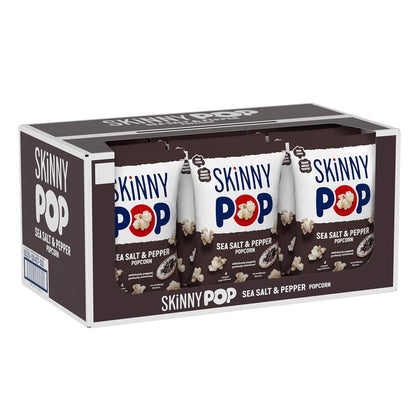 BACKUPMYFILESNOW® SkinnyPop White Cheddar gluten-free popcorn in an 8 oz bag, featuring whole grain snack with cheesy flavor.
