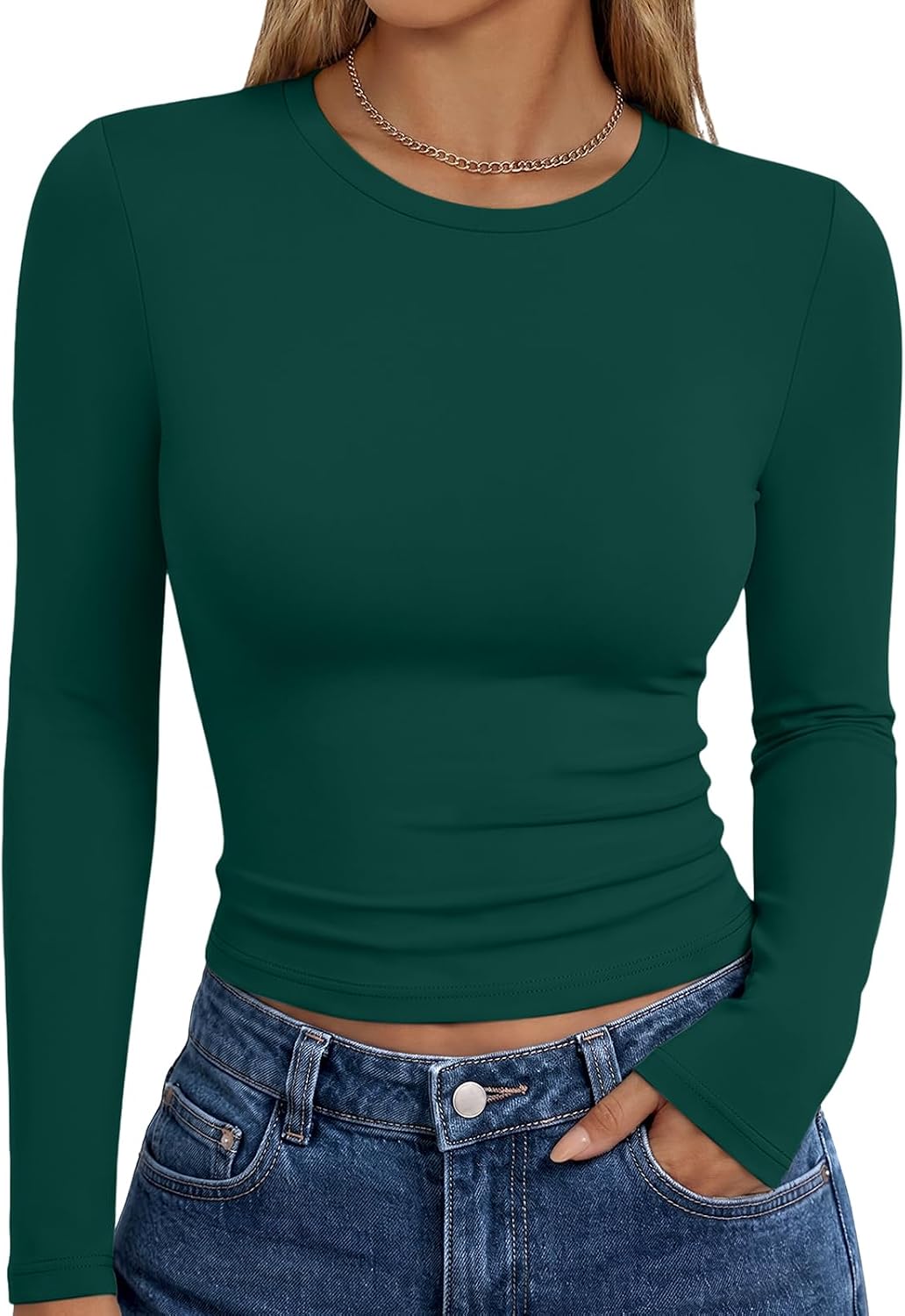 Trendy Queen women's long sleeve T-shirt, fall fashion Y2K style, basic and trendy for casual wear.