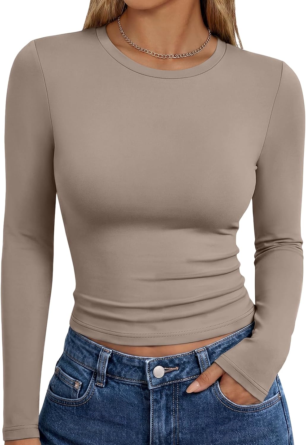 Trendy Queen women's long sleeve T-shirt with fall fashion Y2K style, basic casual top perfect for autumn outfits.