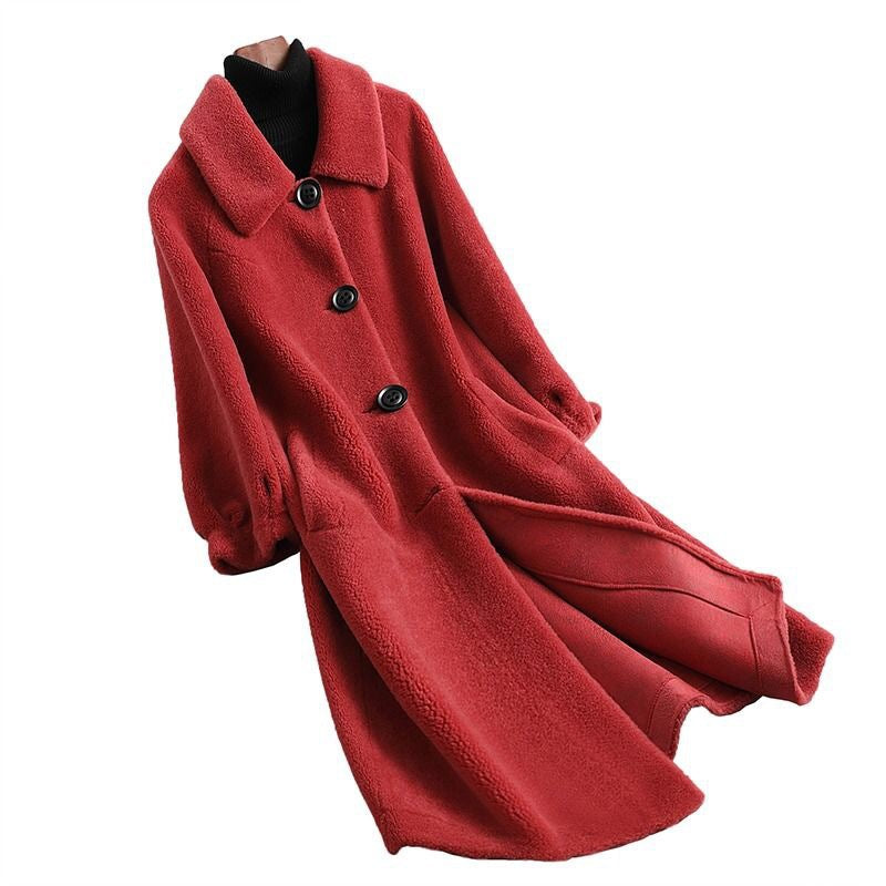 Women's loose sheep shearing fur coat in a new style design