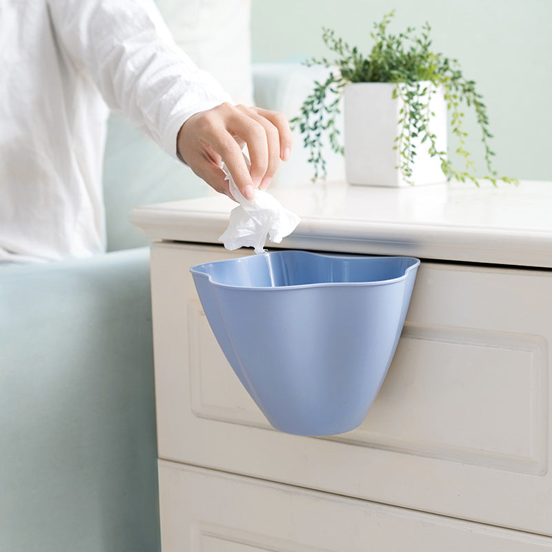 Kitchen trash can from My Store, viewed from the front