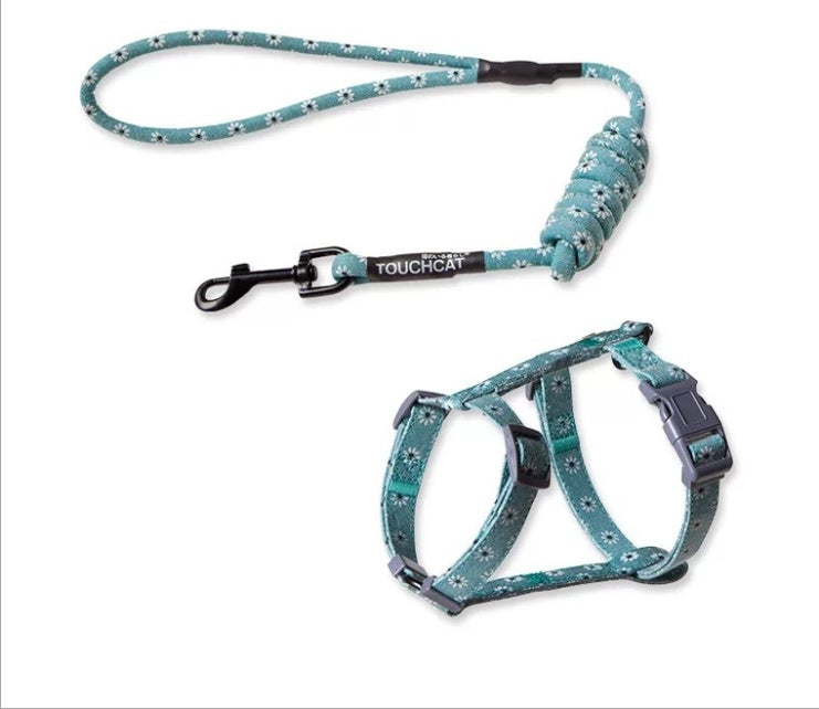 Slipping cat rope toy by My Store in a simple, durable design
