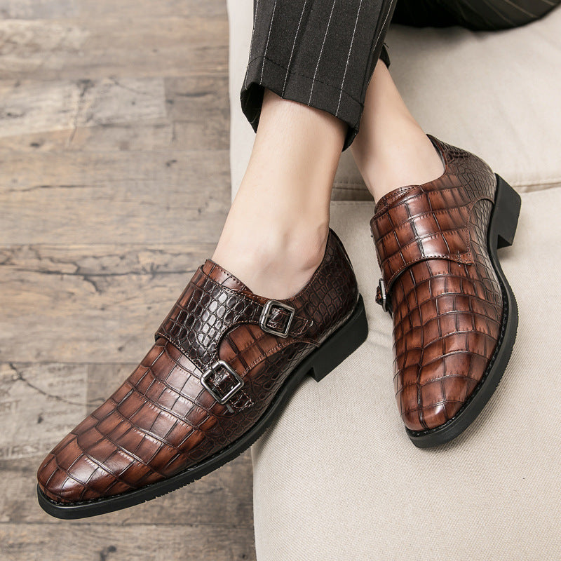 British-style men's leather shoes with square toe and embossed pattern