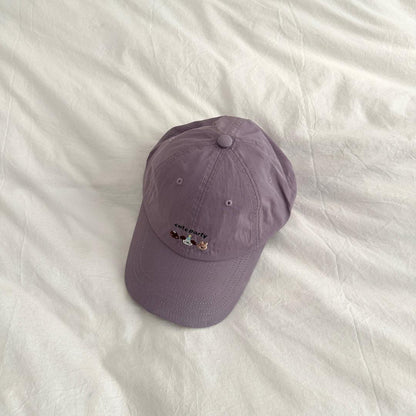 Outdoor casual preppy-style baseball cap in versatile design
