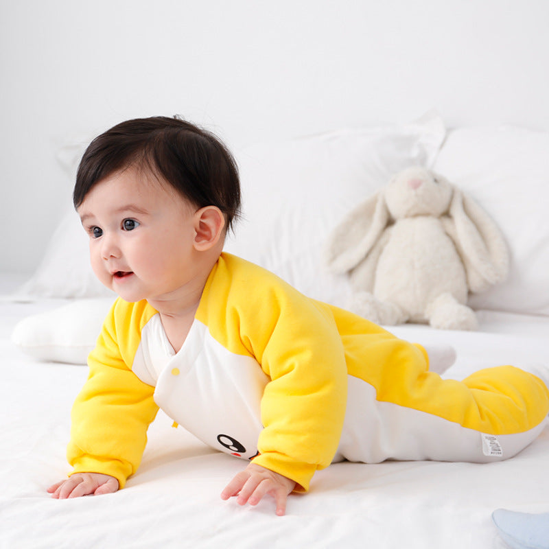 Newborn baby autumn and winter cotton clothing set in soft neutral tones