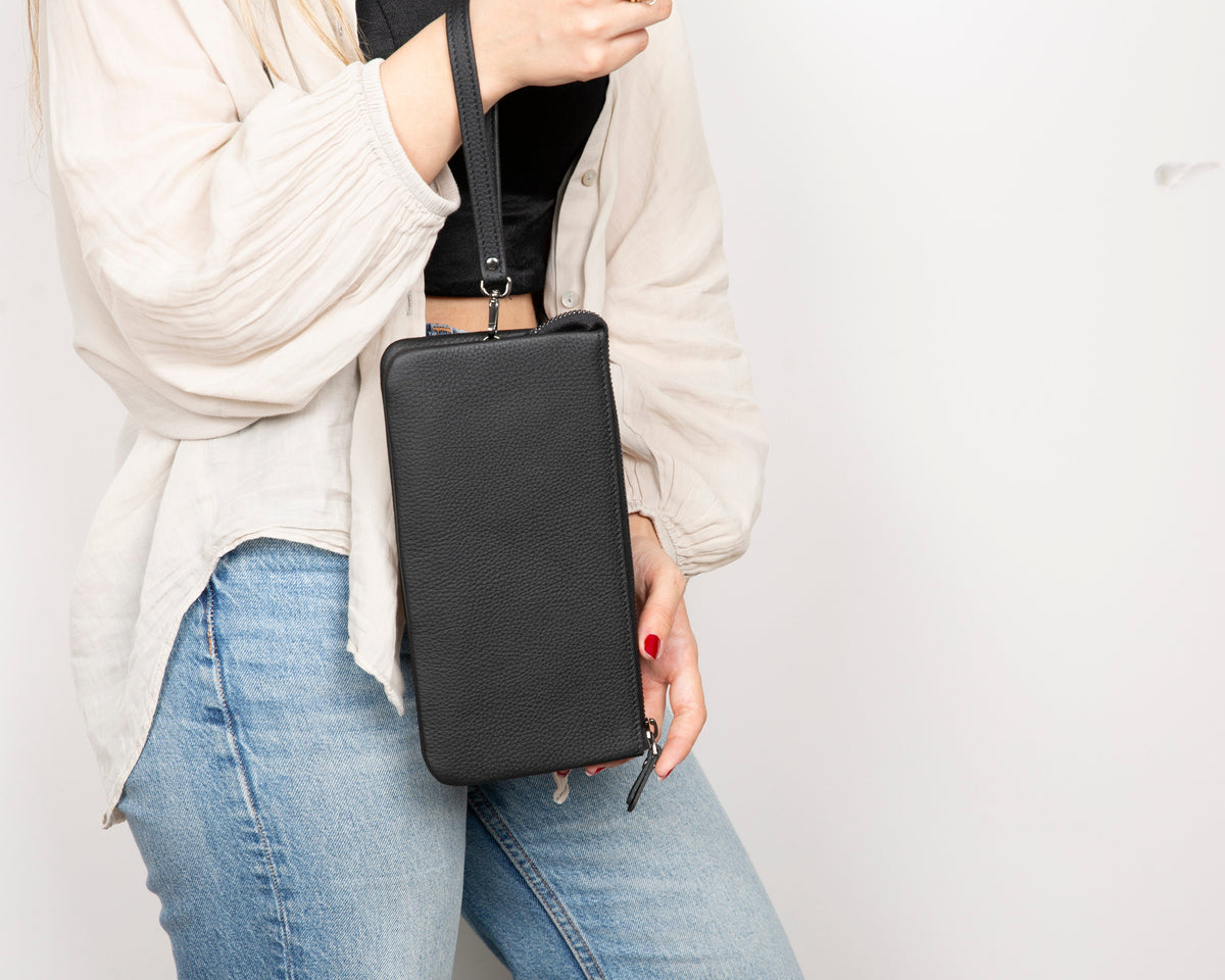 Majeste Leather Clutch Bag