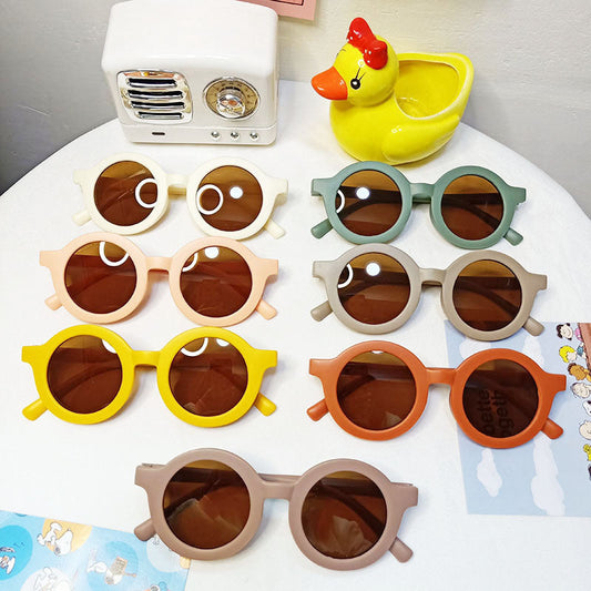 Round-frame fashion pet sunglasses in a new style, showing the product front view