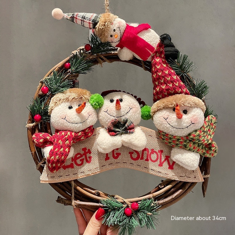 Christmas vine ring decoration pendant with festive greenery and hanging ornament details