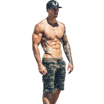 Men’s muscle fitness breathable camouflage outdoor training shirt, front view