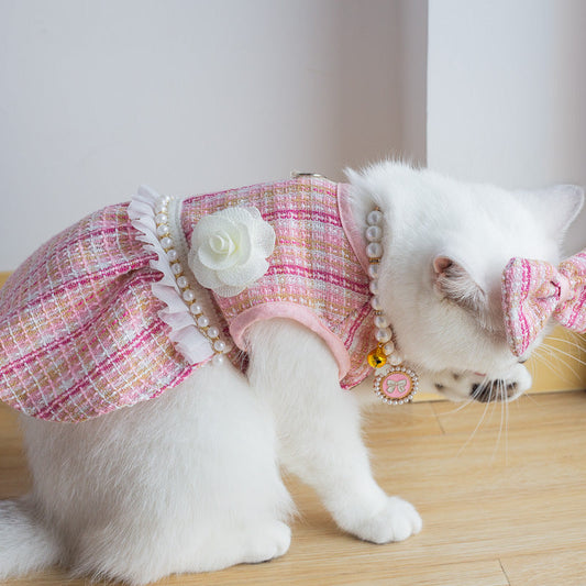 Cute pet skirt cat fashion dress in pink with a playful, comfortable design