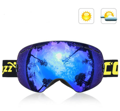Spherical double-layer anti-fog glasses with clear protective lenses, front view