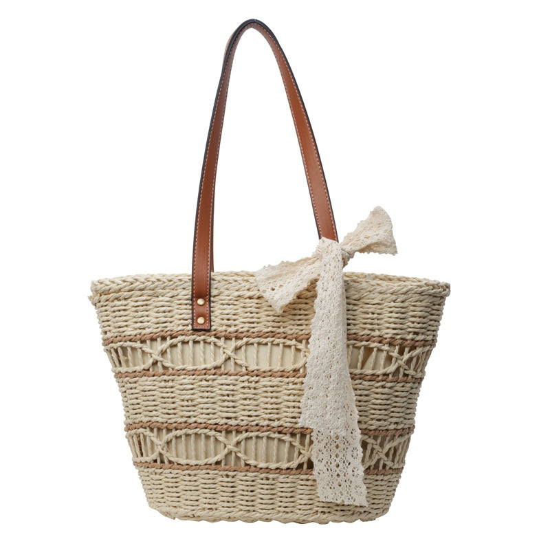 Women's large-capacity stylish woven tote bag for vacation, spacious woven design with sturdy handles