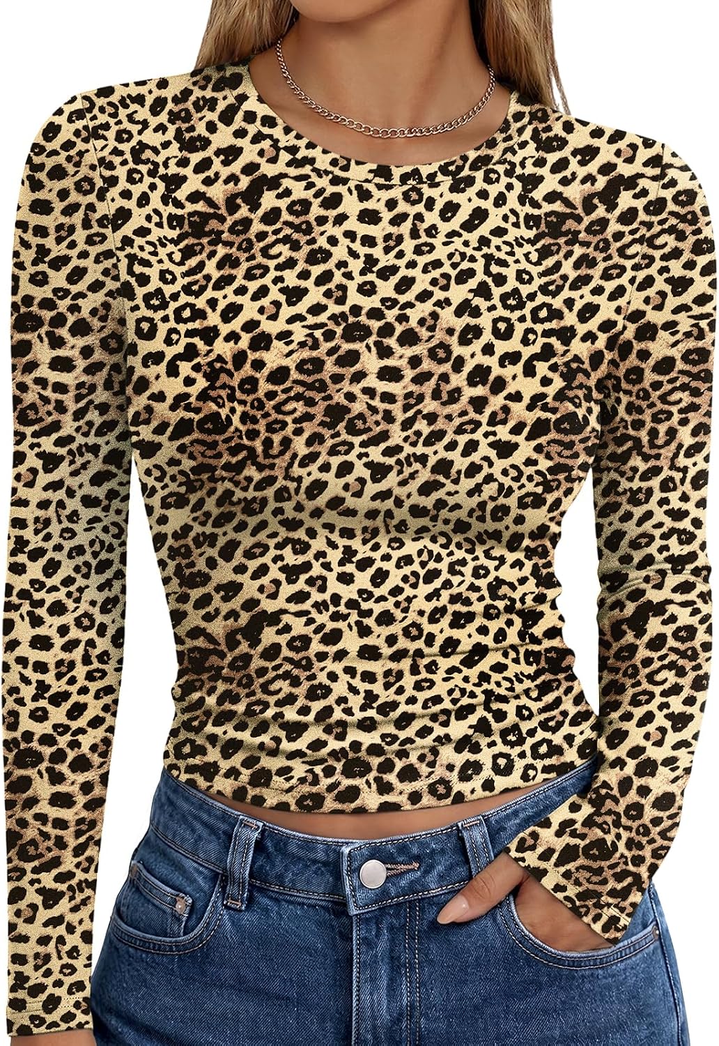 Long sleeve T-shirt by Trendy Queen featuring fall fashion style, basic Y2K design for women in a casual, trendy look.