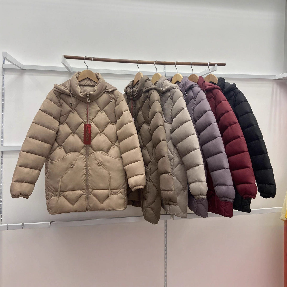 My Store winter thick cotton short jacket for women in a warm, casual design
