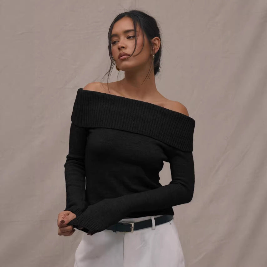 Slimming short-length long-sleeve top in a figure-flattering design