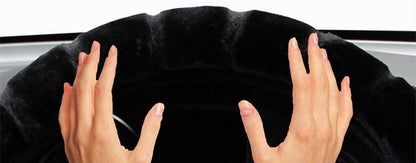 Loop velvet winter three-dimensional plush warm grip product close-up