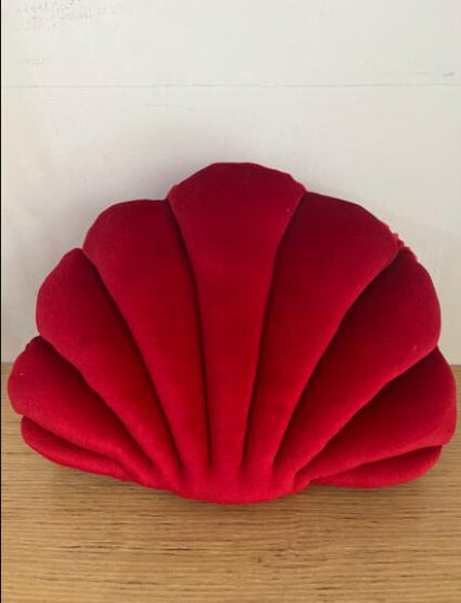 Simulation shell pillow cushion doll nap pillow in white seashell design