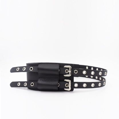 Women's leather wide belt-decorated dress with a fitted silhouette