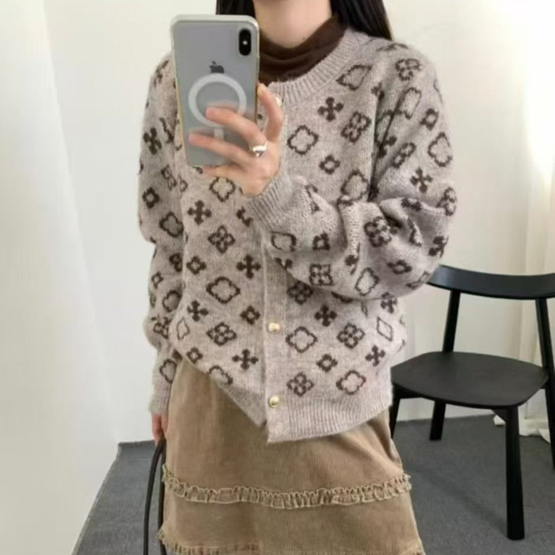 Fallwinter women's loose-fit vintage-style fashion sweater in a relaxed silhouette