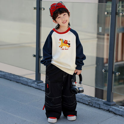 Parent-child matching sweatshirts, soft breathable family outfits for spring and autumn assigiinng