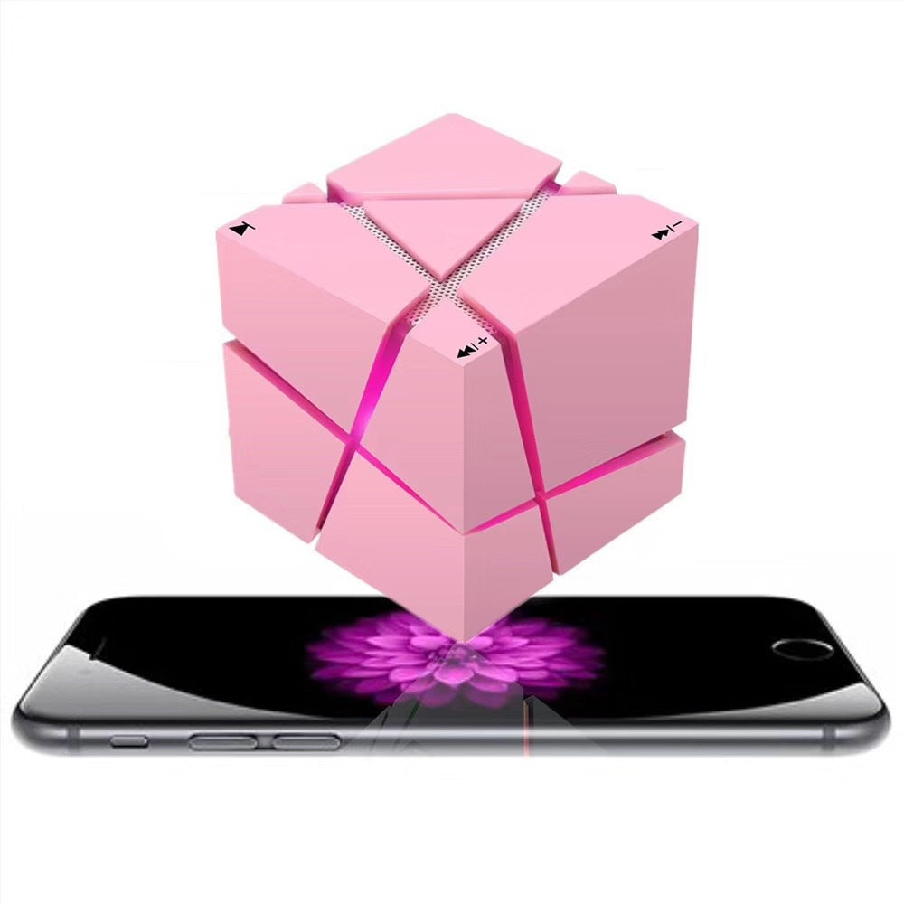 Cube Q1 wireless Bluetooth HiFi small speaker in compact cube design