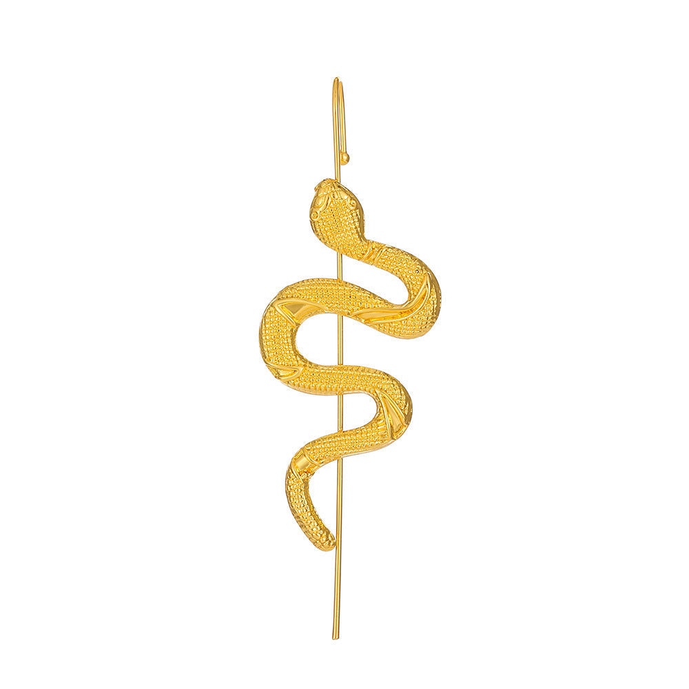 Women's fashion personality simulated snake ear-hanging earrings, gold-tone statement jewelry close-up