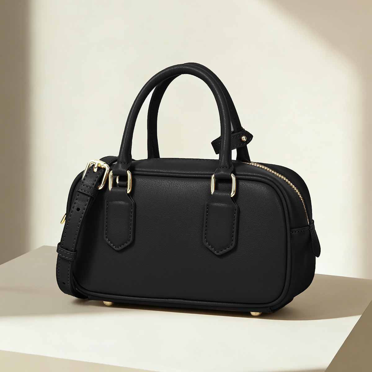Women's summer crossbody shoulder bag, large-capacity design in a versatile style