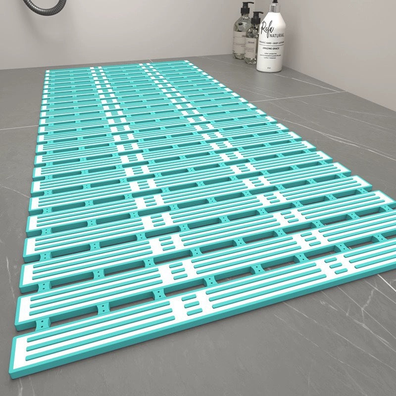 Bamboo-strand drainage bathroom non-slip mat with slatted design and textured surface