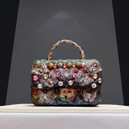 Single-shoulder crossbody bag with diamond pattern and adjustable strap