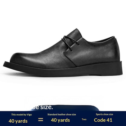 Men's breathable casual leather shoes in a classic low-top design with visible stitching