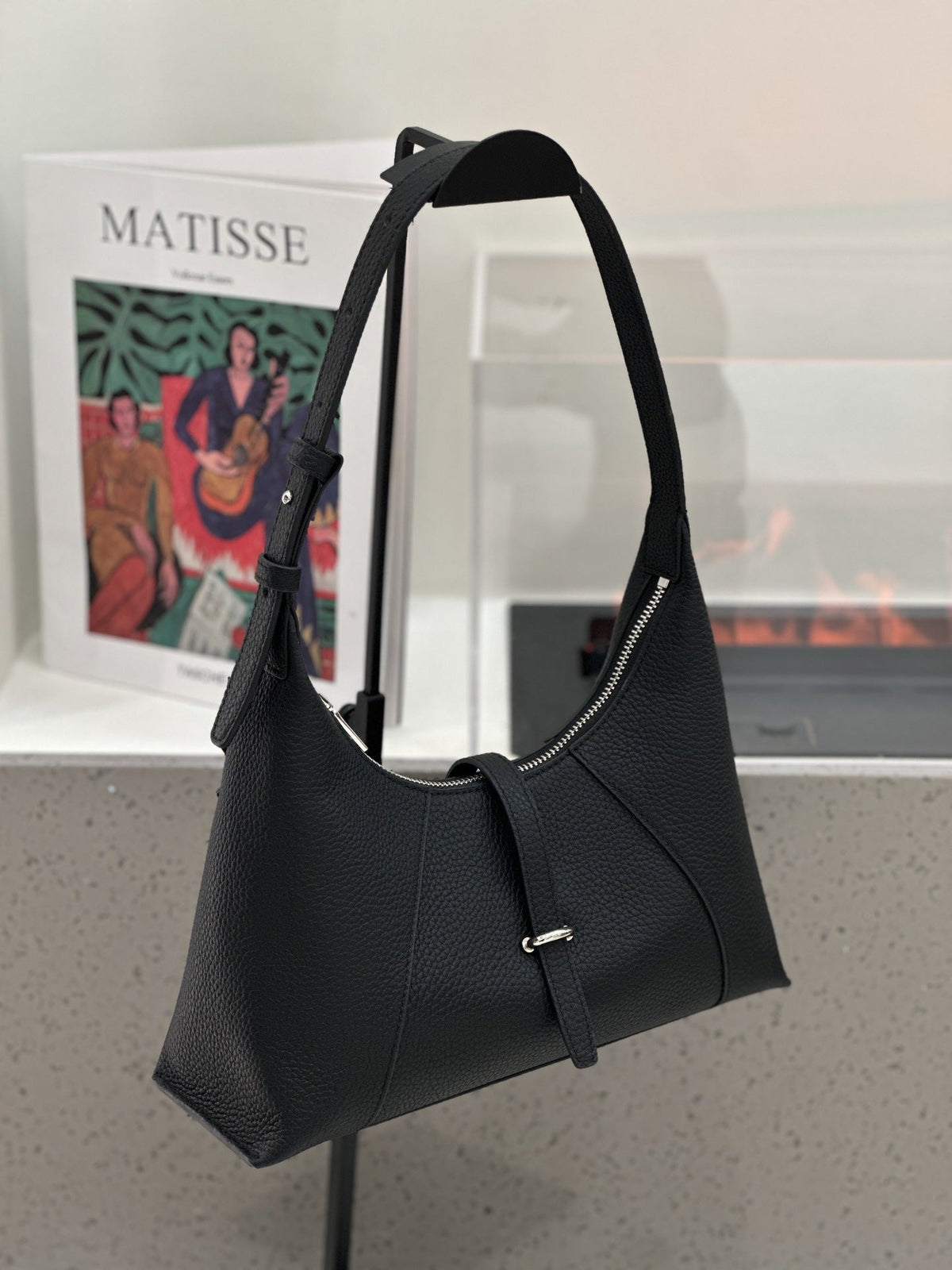 Baidie leather women's crescent shoulder bag in first-layer cowhide with French-style dumpling design