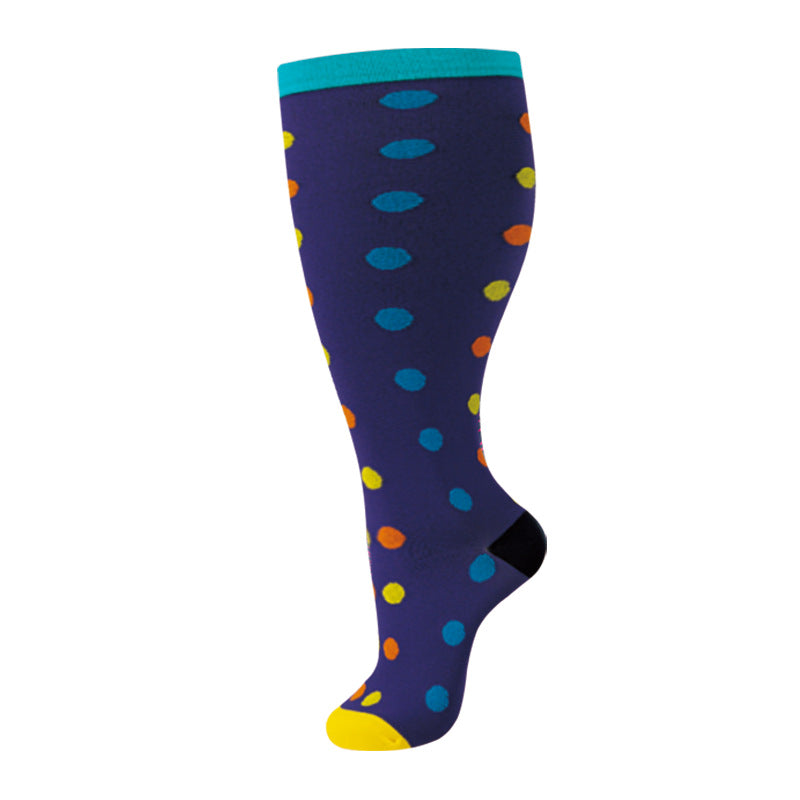 Plus-size nylon compression socks for men and women, comfortable nurse socks in a classic design
