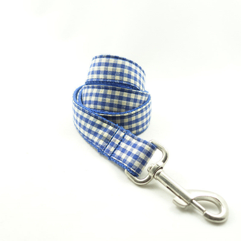 Blue pet dog leash for pets, durable lead shown against a plain background