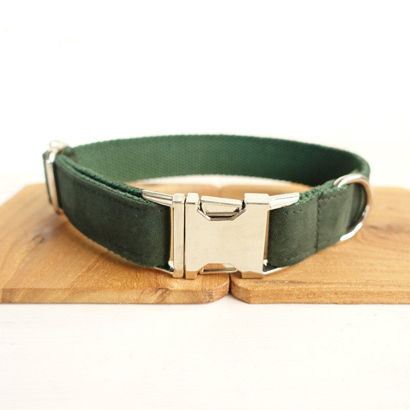 MUTTCO pet collar with bow traction set for dogs, shown in a stylish design