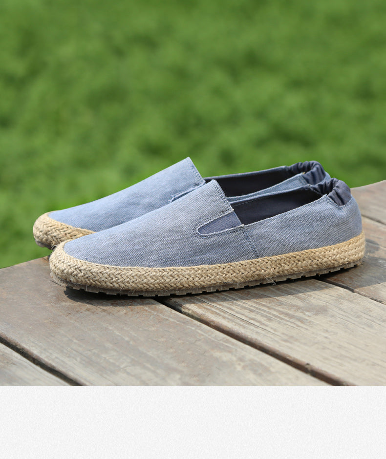 Men's Chinese style summer fisherman's slip-on shoes by BACKUPMYFILESNOW®, featuring lightweight fabric and traditional design.