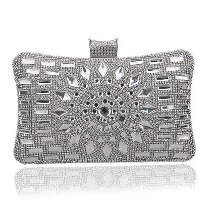 Women's Cheongsam Luxury Diamond dinner bag with sparkling embellishments and elegant handheld design